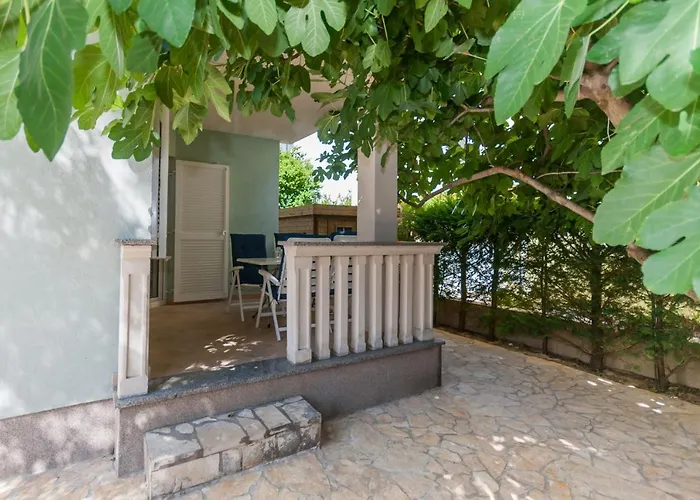 Ema Appartamento Baška